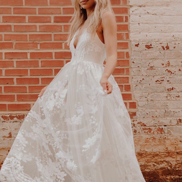 Maxi Dress - Picture 3 of 11